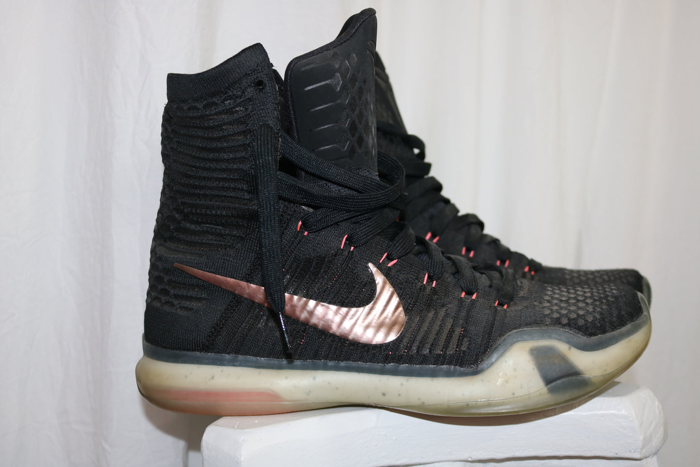 Kobe 10 Elite 'Rose Gold'